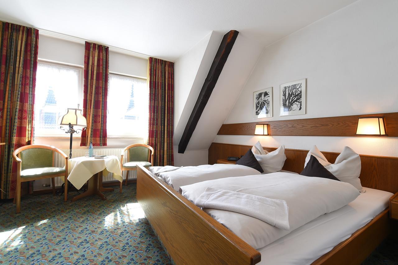 Landhotel Gasthof Willecke زوندرن المظهر الخارجي الصورة